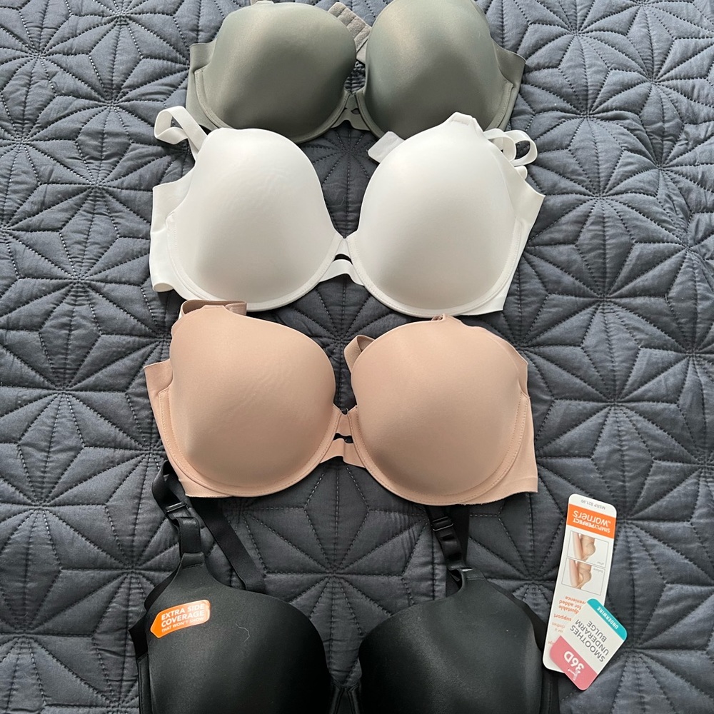 4 WARNERS 36D BRAS *BRAND NEW*